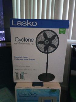 Lasko CYCLONE large room pedestal fan