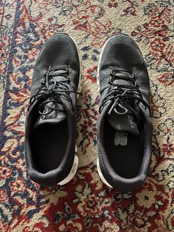 On Cloud Shoes – Men's Size 11