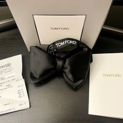 TOM FORD BOW TIE