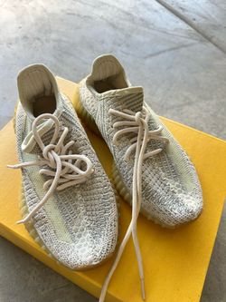 Adidas Yeezy Boost 350 V2 Sneakers