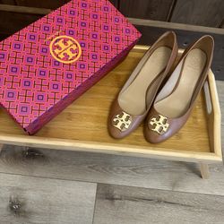 Designer Leather Wedge Pump Size 7.5