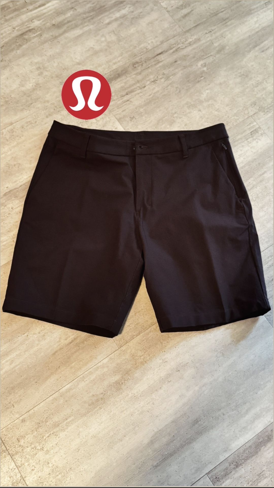 Lululemon Shorts, Size large