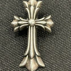 2011 VINTAGE CHROME HEARTS PENDANT