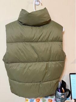 Old Navy Green PUFFER Vest