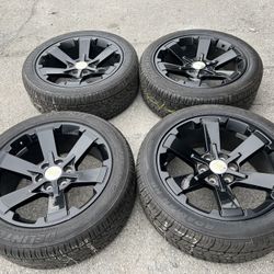 Chevy Silverado 22” Wheels & Tires
