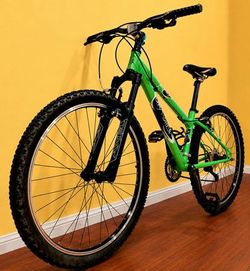 WOW! Gary Fisher Marlin 26" MTB Gold Series Aluminum 24-SPD - $200 (South Fort Worth)