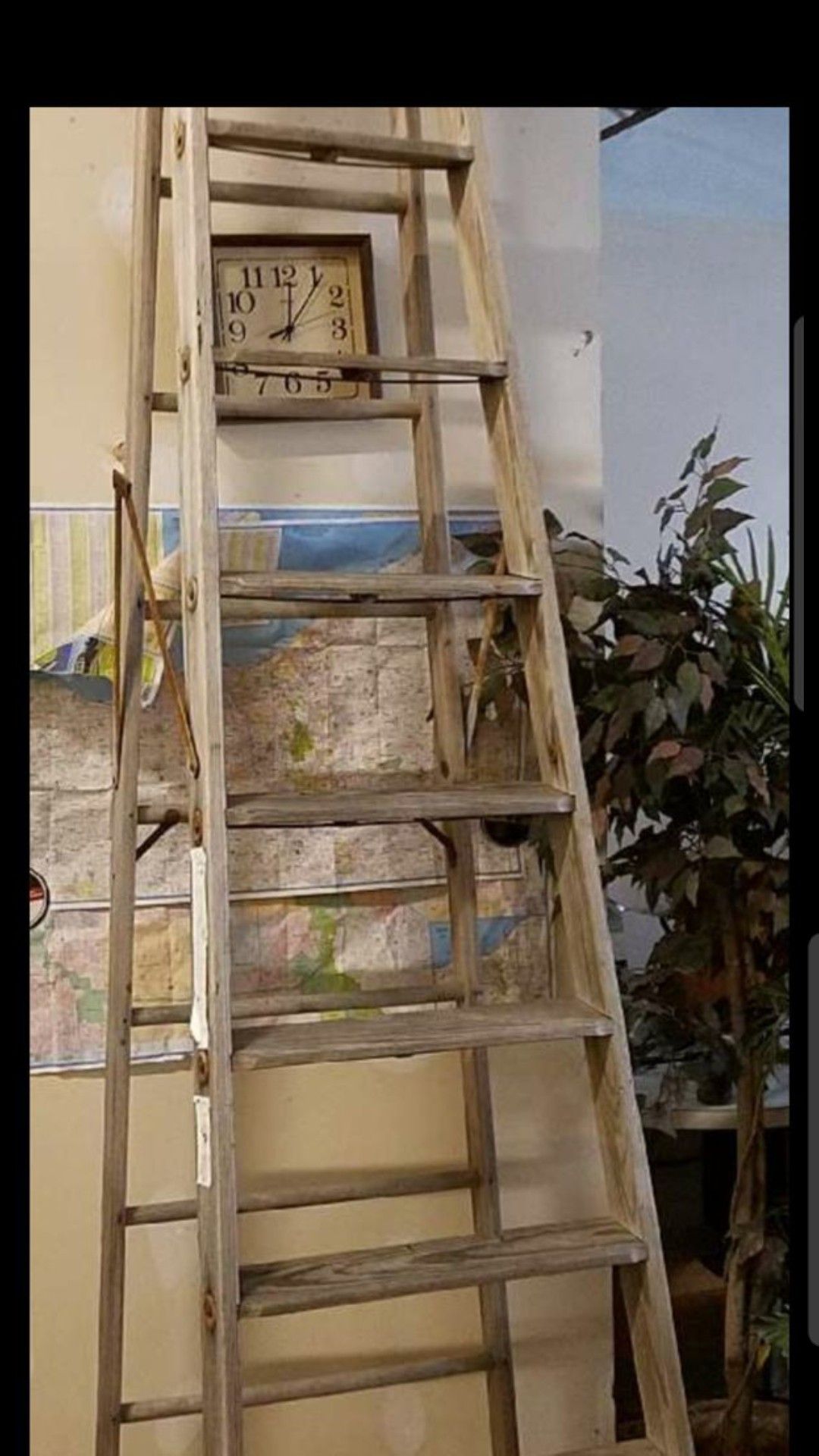 VINTAGE WOODEN LADDER