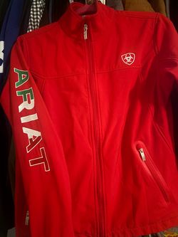 Women’s medium ariat jacket