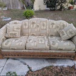Free Loveseat couch w fold in bed curb alert 1714 Springdale Holiday (Holiday)