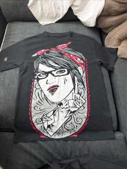 Fatal Clothing Tattoo Pin Up Girl Graphic T-Shirt Black Red Y2K Size S