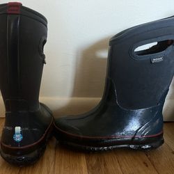 Bogs Children’s Size 13 Snow Boots