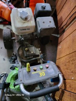 3500 Psi Pressure washer.
Works great
