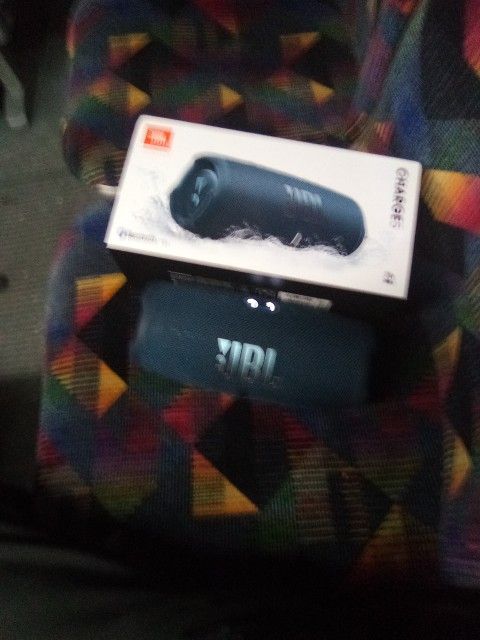 JBL Bluetooth Speaker 