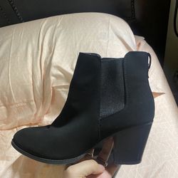Black Dressy Boots