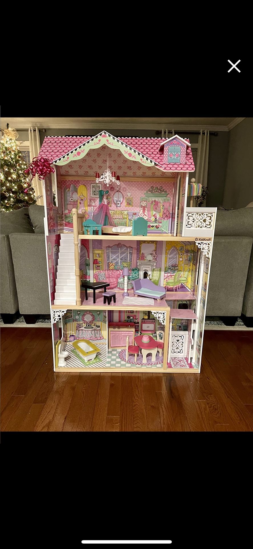 Doll House 