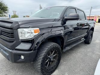 2015 Toyota Tundra CrewMax