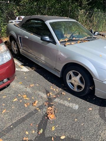 2001 Ford Mustang