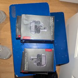 Brand New Lenovo Earbuds 