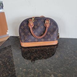 Louis Vuitton Mini Alma Monogram Bag W/ Shoulder Strap for Sale
