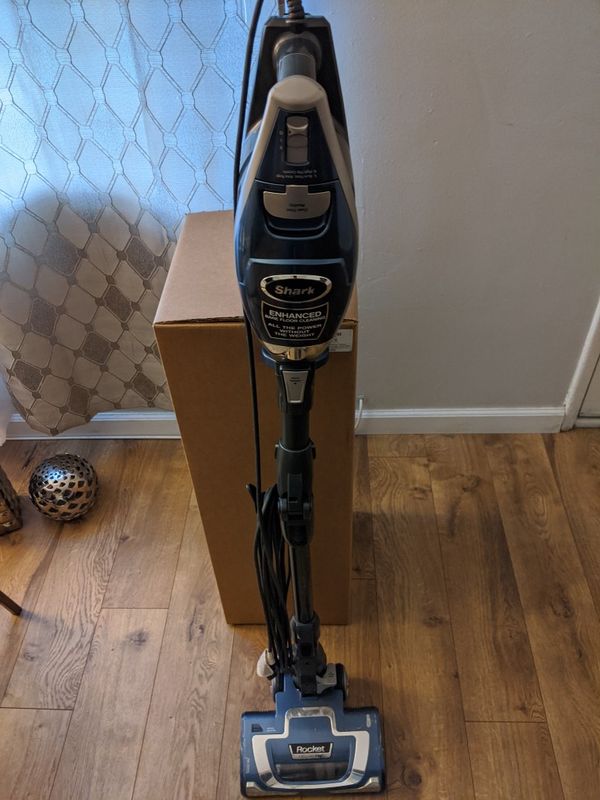 Shark Rocket Deluxe Pro Ultralight Vacuum Cleaner..model Uv330 For Sale 