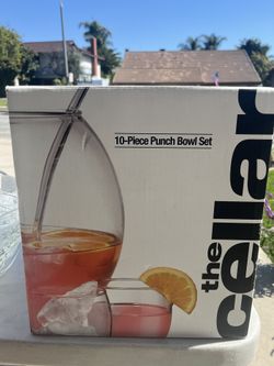 The Cellar 10pc Punch Bowl Set -  New In Box 