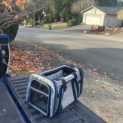 Small Dog Cat Rabbit Bunny Soft Travel Airline Approved Carrier Like New 