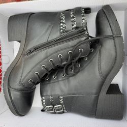 Rampage Boots 