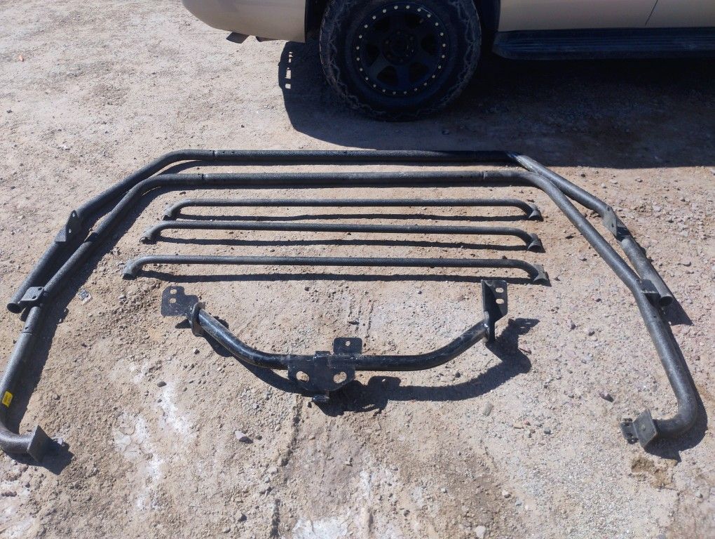 Jeep Wrangler Roll Cage And Tow Package 