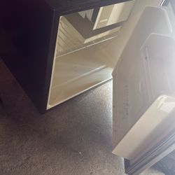 Mini Refrigerator 