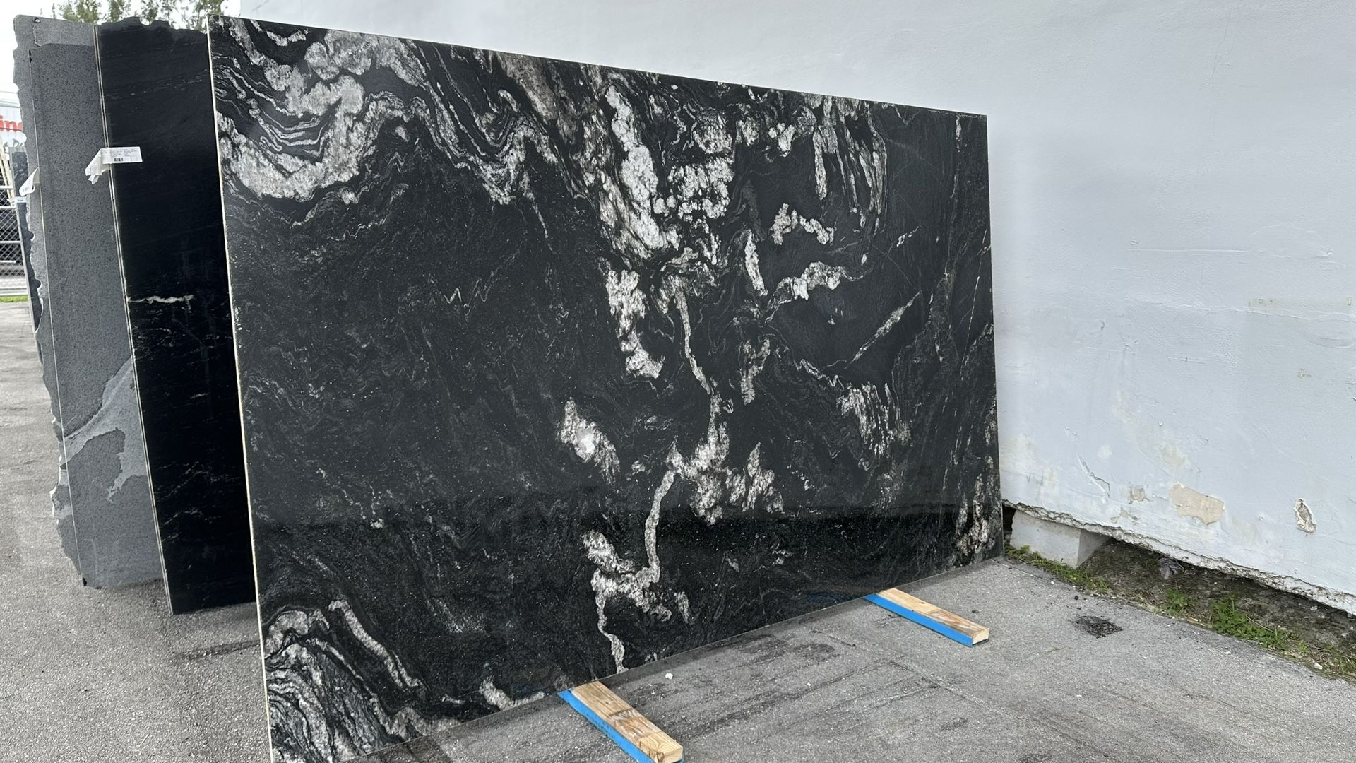 GRANITE SLABS COPACABANA 2CM FOR KITCHEN COUNTERTOPS