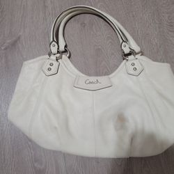 ♥️Coach White Purse Bag ( USED )♥️
