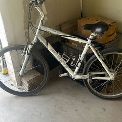 Specialize Expedition Deluxe