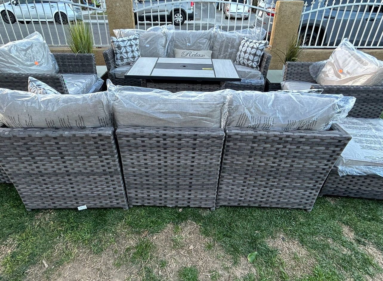 Brand New Patio Outdoor Furniture Set