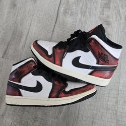 Jordan 1 Mid Wear-Away Chicago Size 9 MEN'S 