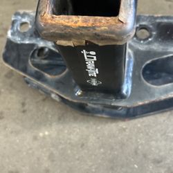 Tow hitch for Wrangler