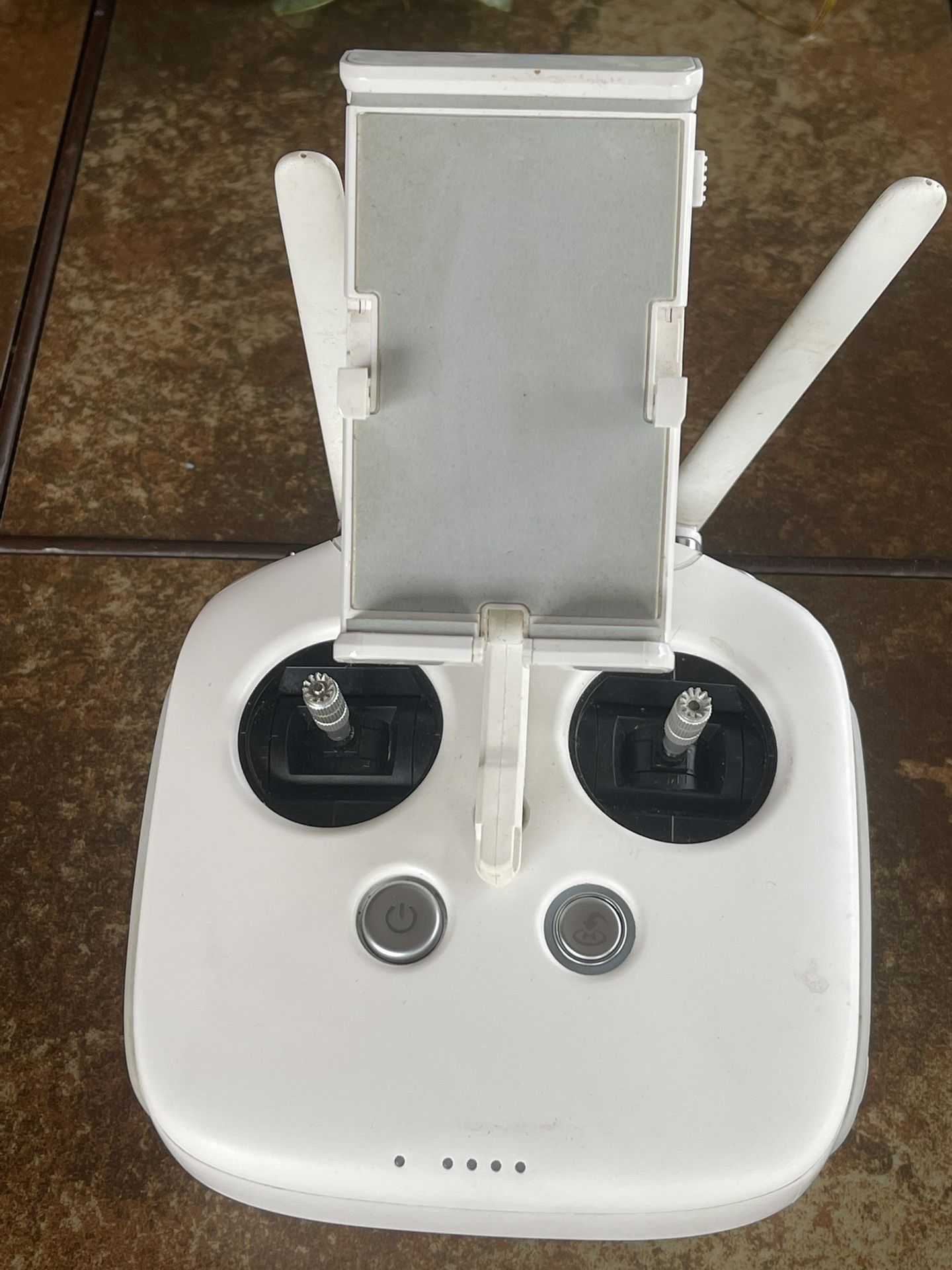 Phantom 3 Advance/ professional, remote batteries, charger.