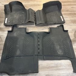 Chevy Silverado 2500 Floor Matts