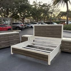 Beautiful Bedroom Set king Size Solid Wood White and Brown Color In Excellent Condition by Sofia Ver