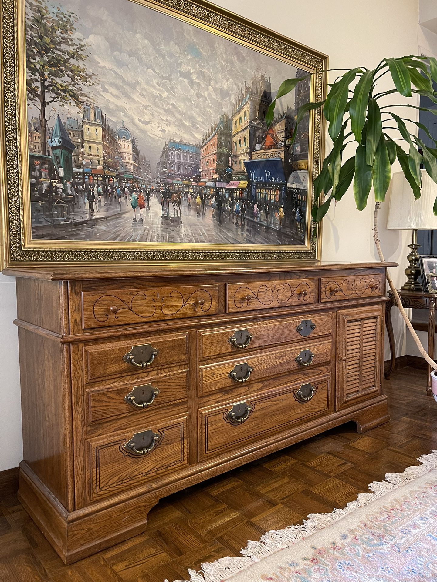 Vintage Oak 7-Drawer Dresser