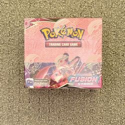 Fusion Strike Booster Box