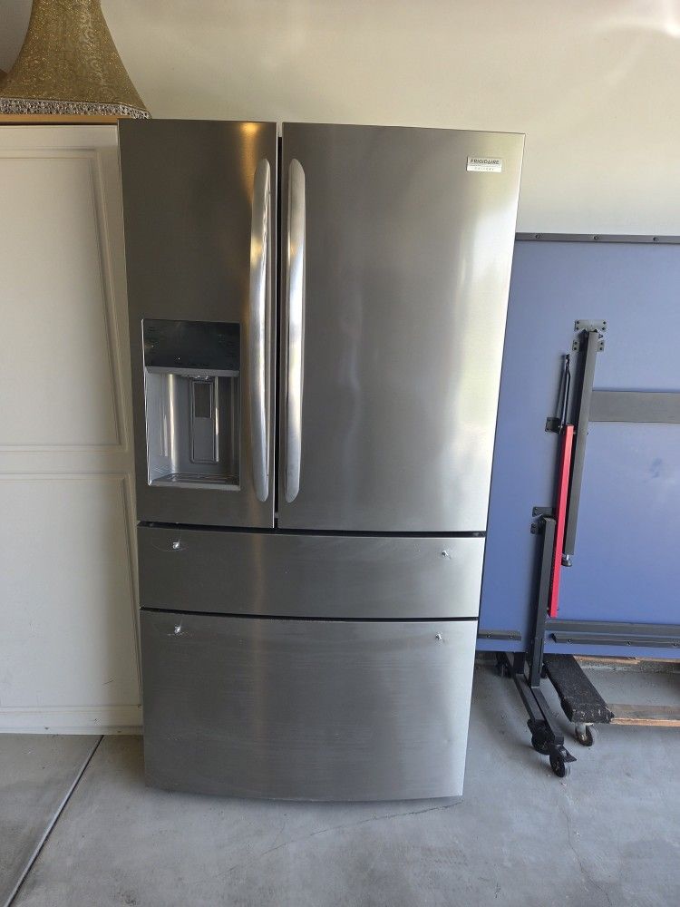 Frigidaire Gallery Refrigerator