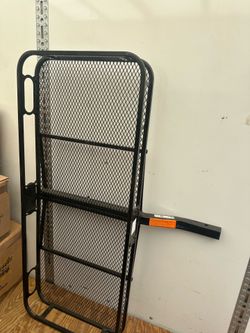 Hitch cargo rack like new