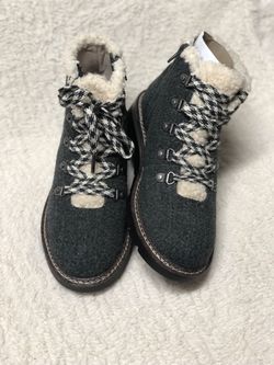 Botines de Mujer size 7.5/8 color Gris