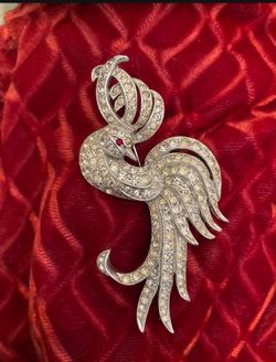 Vintage Brooch~Reja Solomon Finkelstein