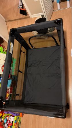 Graco pack and play with changing table