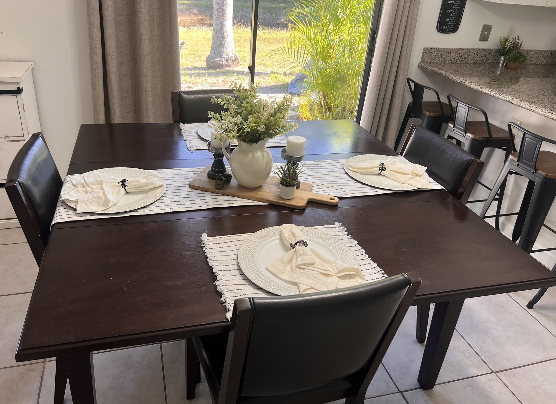 Dining Table Set