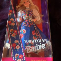 Collectors Edition Barbie