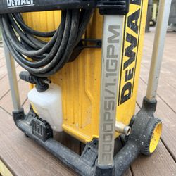 Dewalt Power washer 