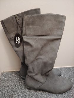 Brand New Women's Grey Slouch Tall Boots - Size 7.5