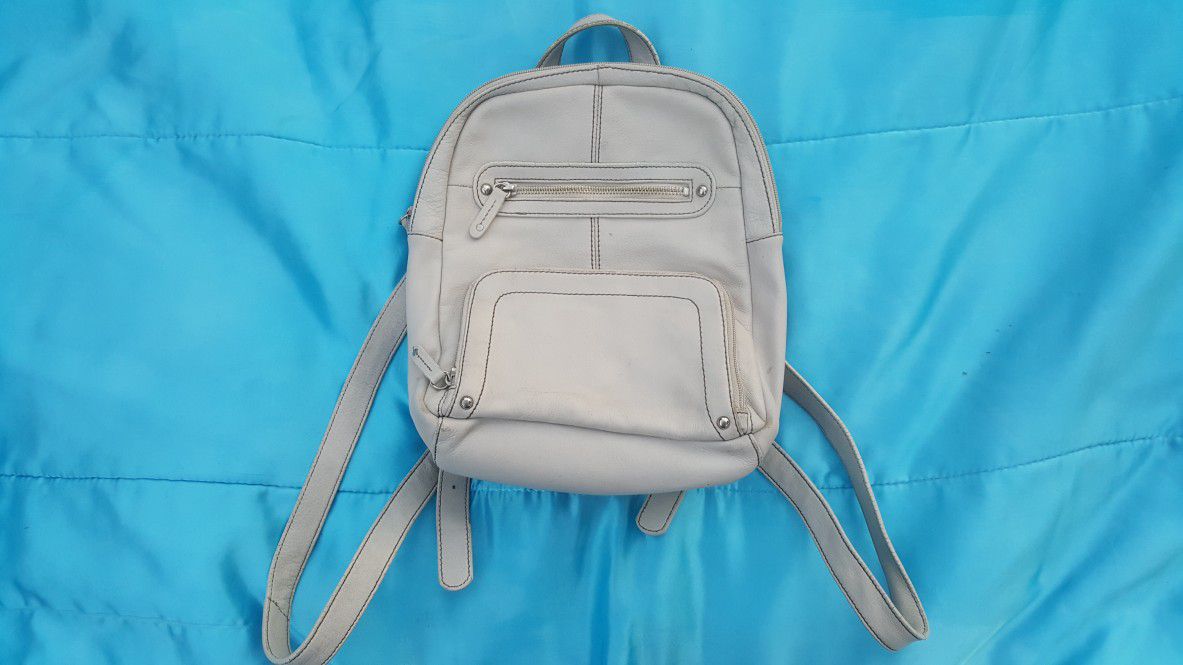 GENUINE LEATHER PELLE ITALY BACKPACK/PURSE